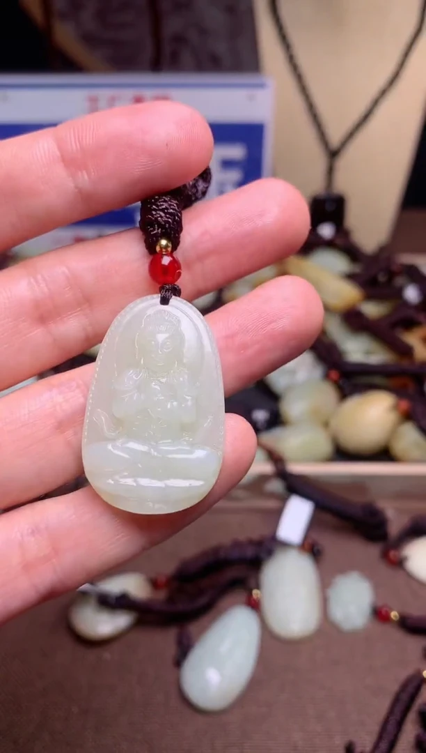 【闪购商品】和田玉颈饰未镶嵌1