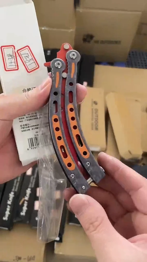 清仓优惠大甩卖！！