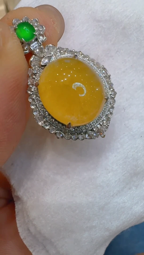 吊坠(不含链)18K金镶嵌翡翠多样性团购发一件