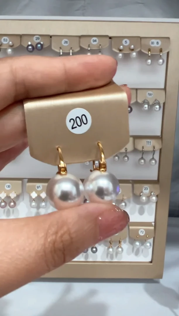 银S925镶嵌淡水珍珠耳饰200