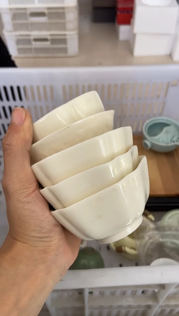 杯无运费险有瑕疵的摄影的产品有使用过的痕迹有点脏介意勿拍