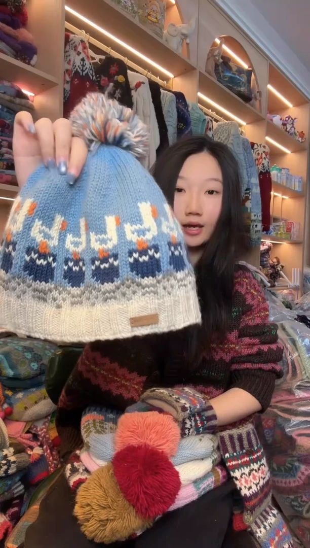 羊毛美利奴天鹅单球帽