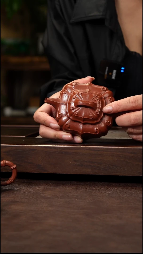 茶壶紫砂朱泥全手经纹如意170cc左右