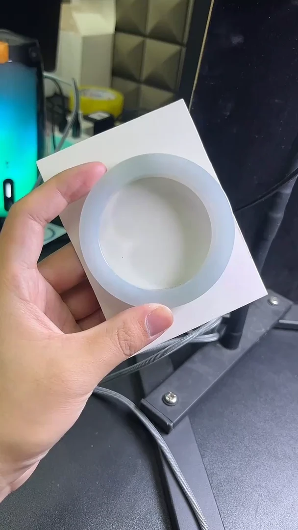 未镶嵌手镯定制翡翠小*玲手镯