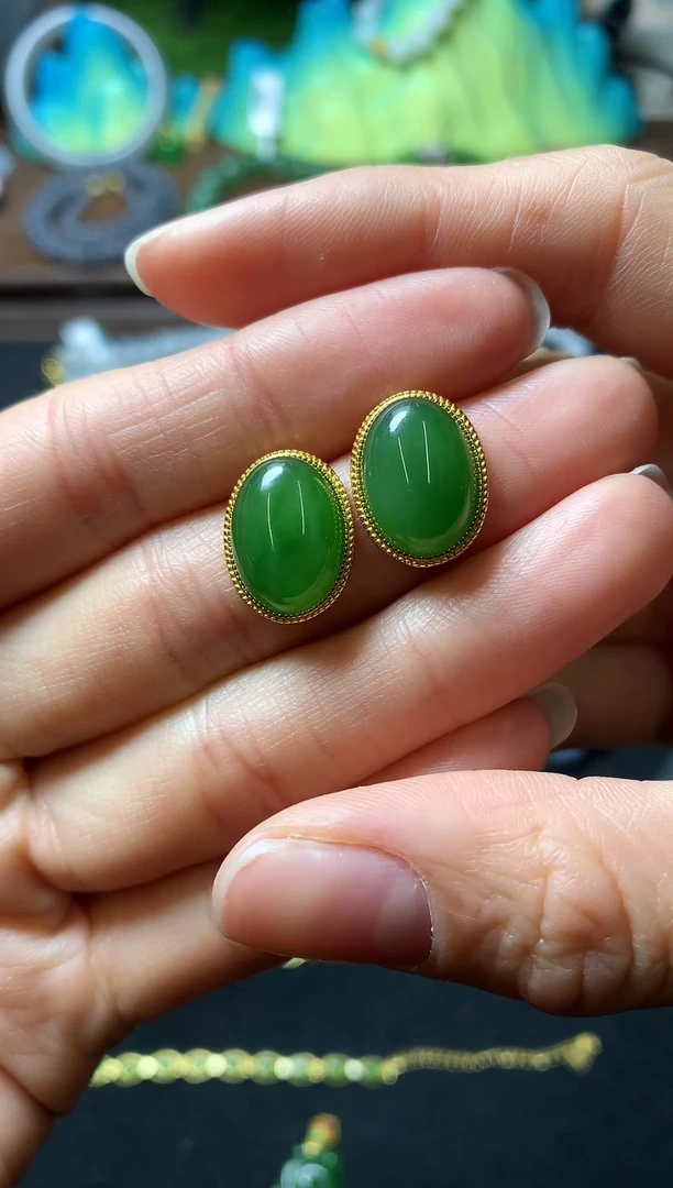 【闪购商品】和田玉耳饰银S925镶嵌耳钉