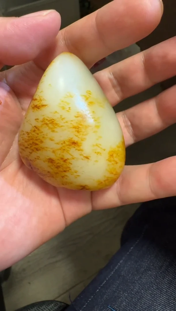 未镶嵌和田玉挂件王*和田玉