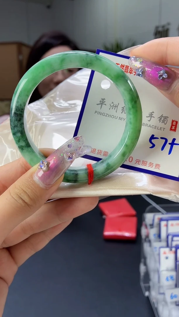 翡翠手镯未镶嵌1111111111