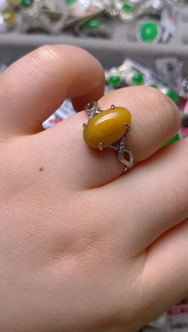 银S925镶嵌戒指翡翠百内无证书