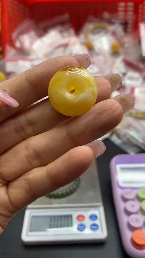 琥珀未镶嵌珠宝奇石663
