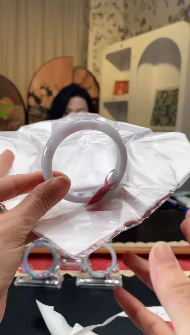 翡翠手镯未镶嵌翡翠手镯20