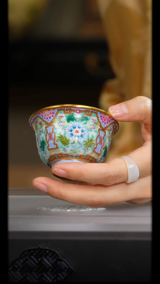 溢珍堂丨松石绿宝瓶小压手杯 cppb20251116136