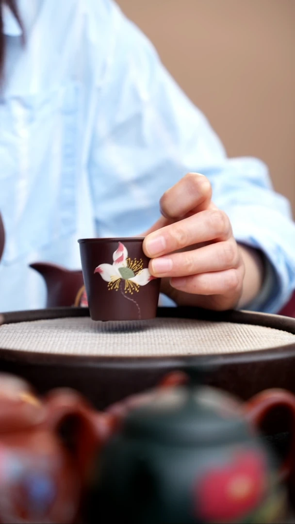 茶壶紫砂紫泥直口杯荷花