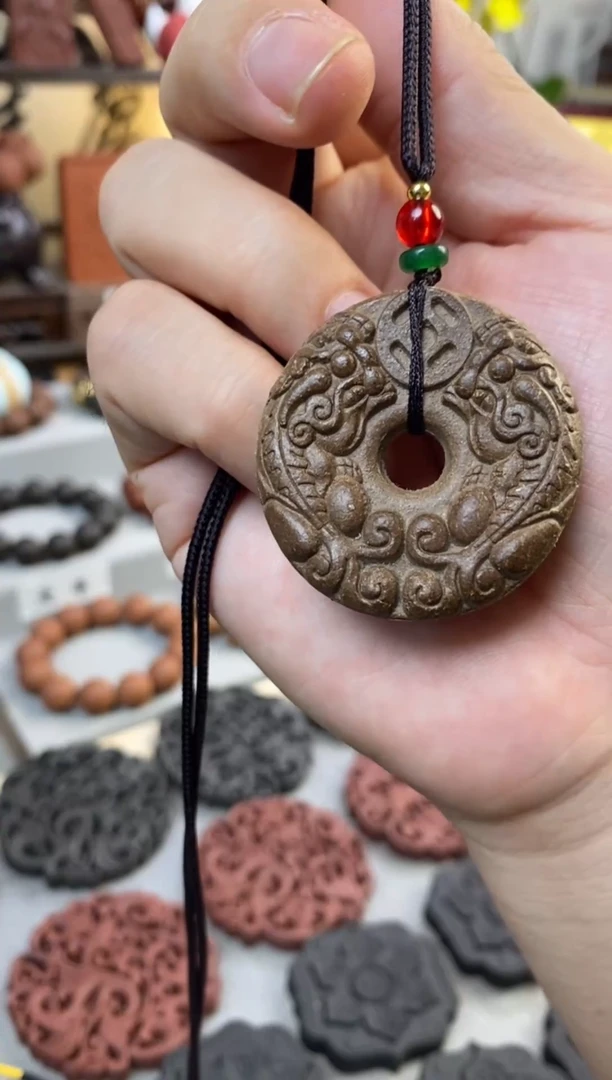 泥塑微瑕进宝合香牌