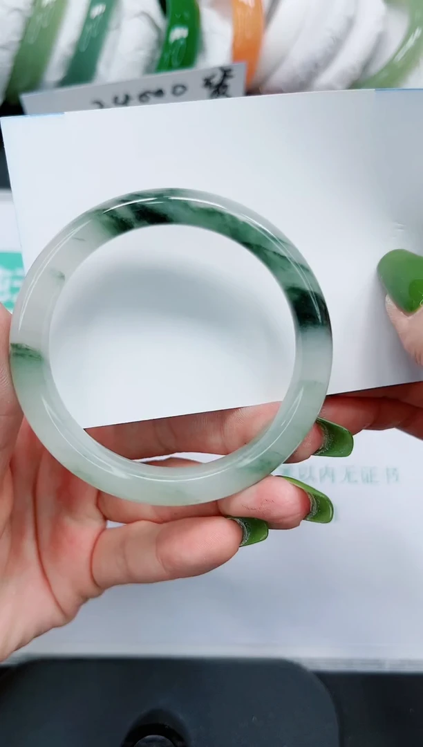 石英质玉手镯未镶嵌289/54