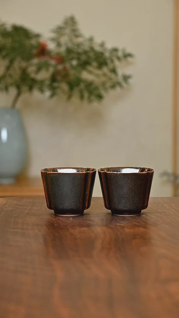 高四方杯 矿石釉 微瑕 朱家汝窑款