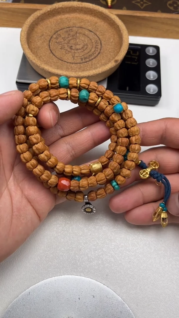 未镶嵌菩提手串木带宝