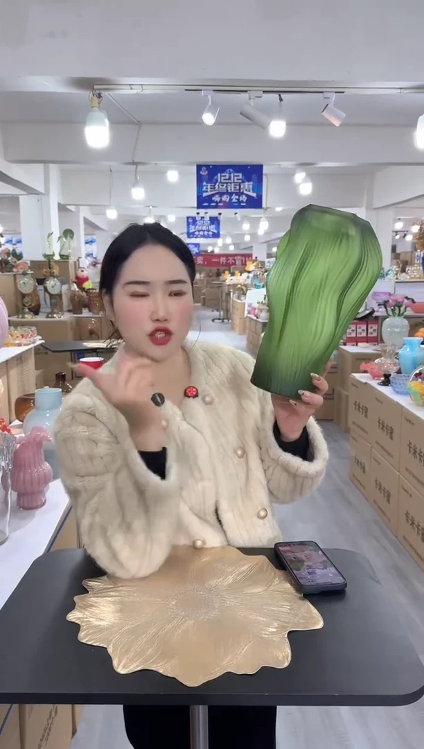 【闪购商品】琉璃静姐花器E-品21