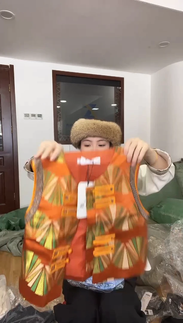 S码       100斤  马甲