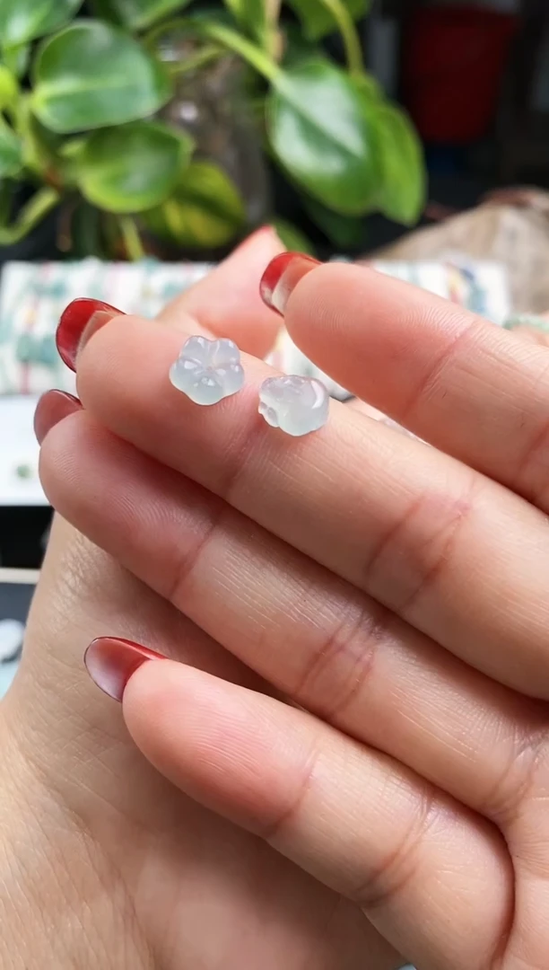 【闪购商品】翡翠戒指未镶嵌金蟾+小花