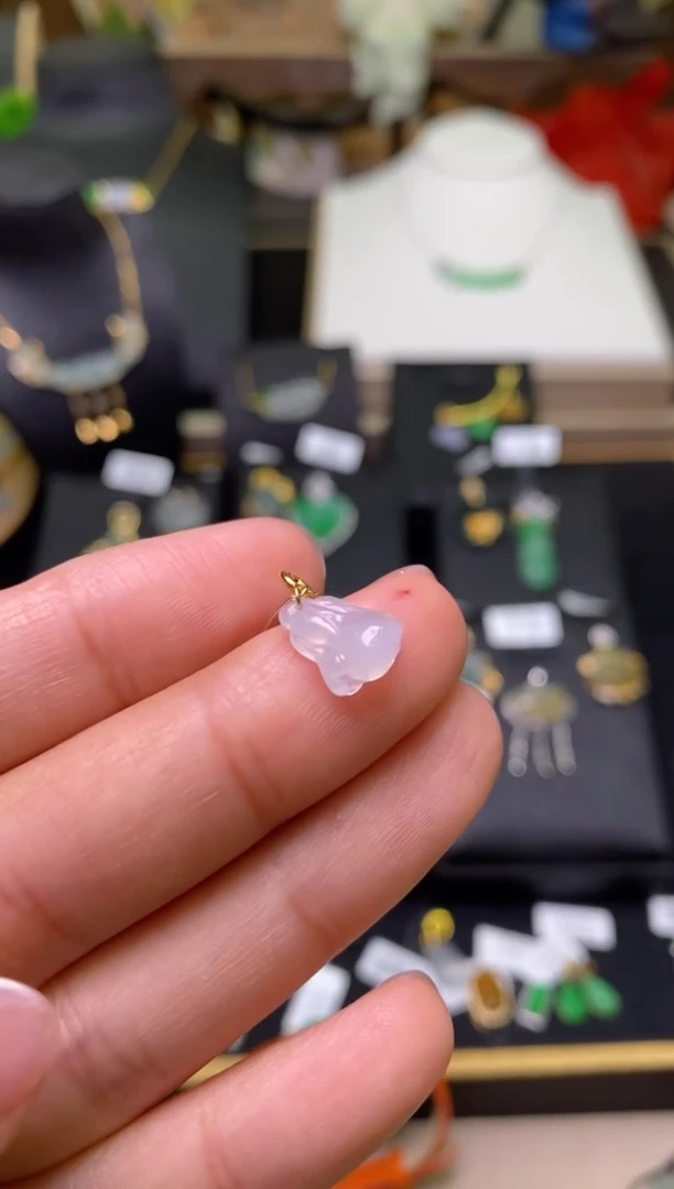 【闪购商品】翡翠颈饰18K金镶嵌净货17980