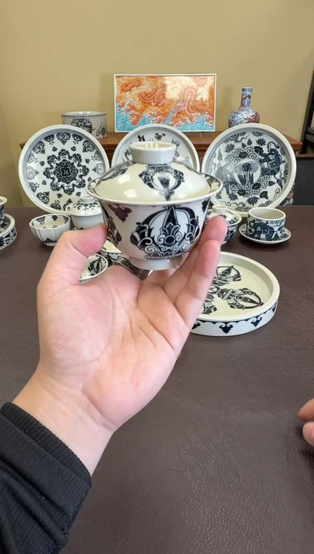 二号釉金刚杵元宝盖碗