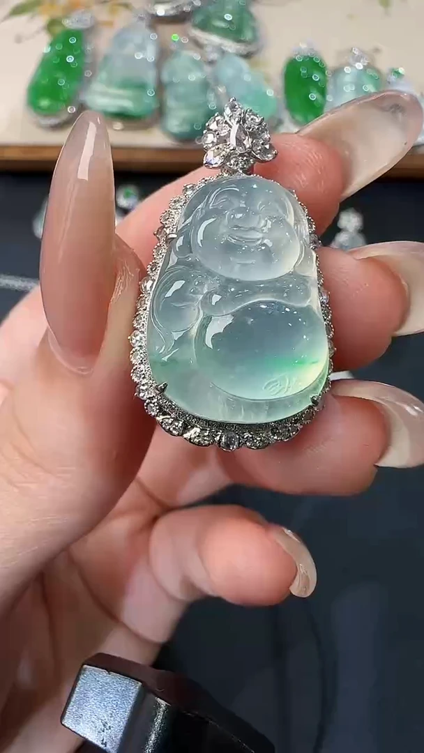 翡翠18K金镶嵌吊坠(不含链)36