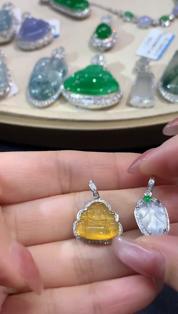 吊坠(不含链)18K金镶嵌翡翠A567|多样性发货一件|4800