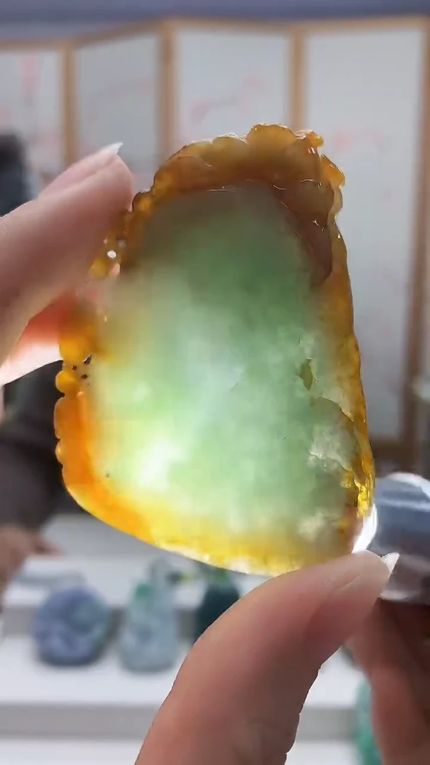 未镶嵌定制翡翠宝****哥5129ry-毛货挂件