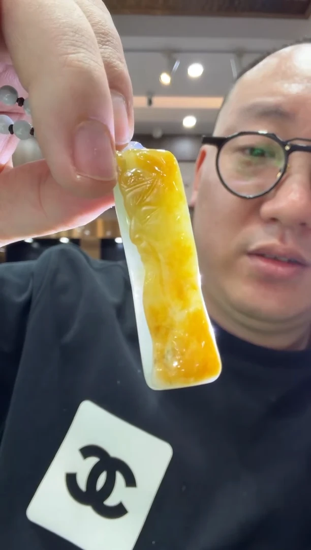 未镶嵌挂件翡翠A货翡翠孤品国雕谢林工