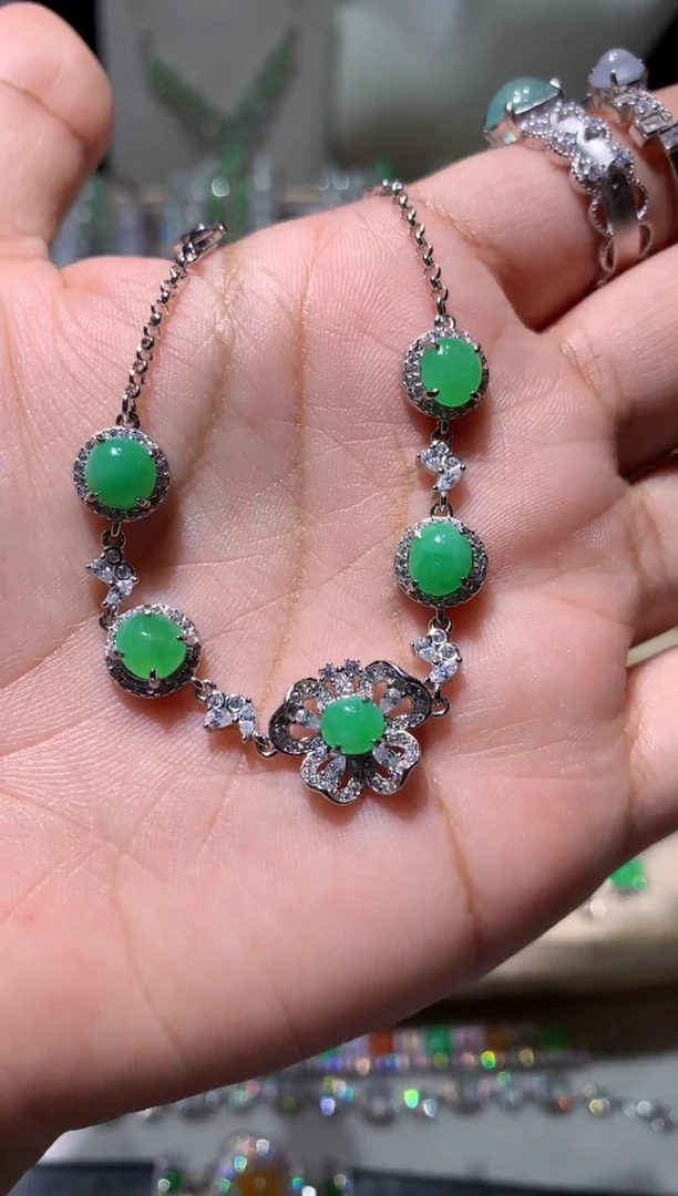 未镶嵌翡翠耳环手链