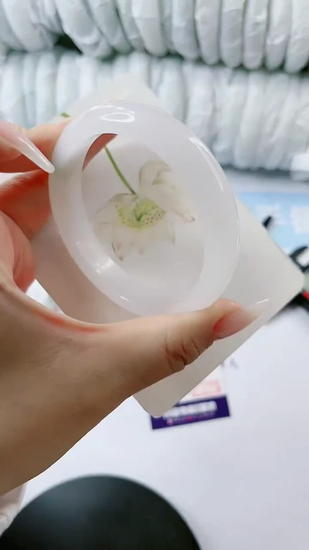 【闪购商品】石英质玉手镯未镶嵌多样性发货V523