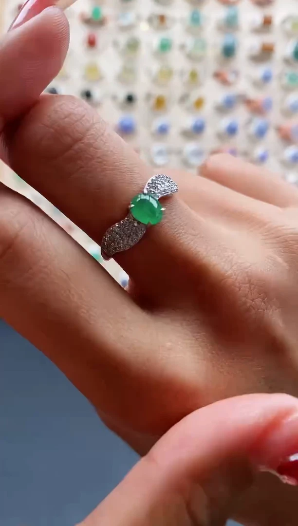 【闪购商品】翡翠戒指银S925镶嵌缅甸天然A货翡翠222 3+9