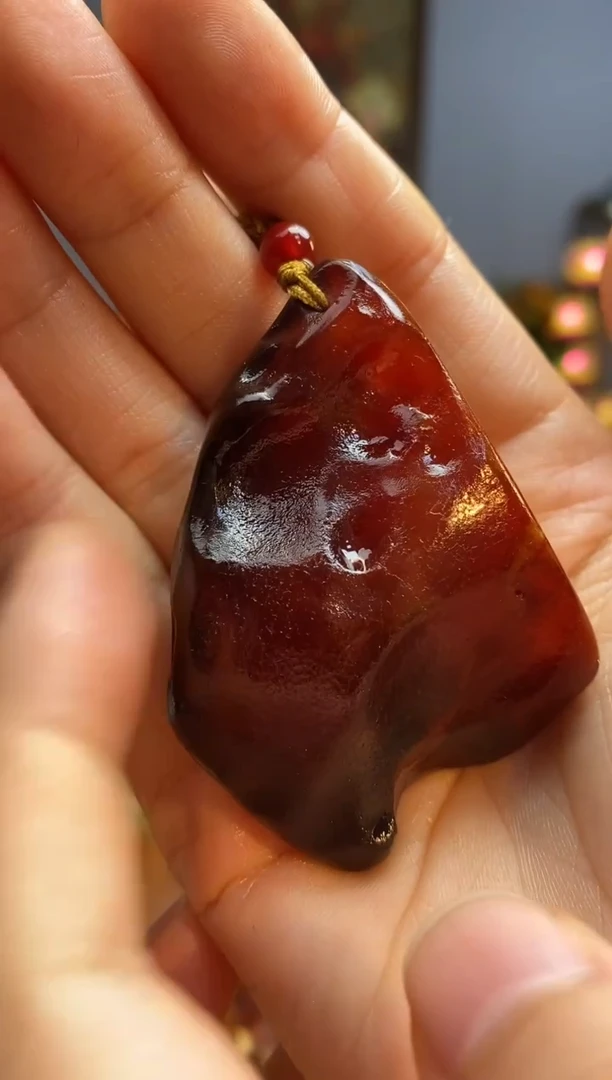 琥珀颈饰未镶嵌吊坠