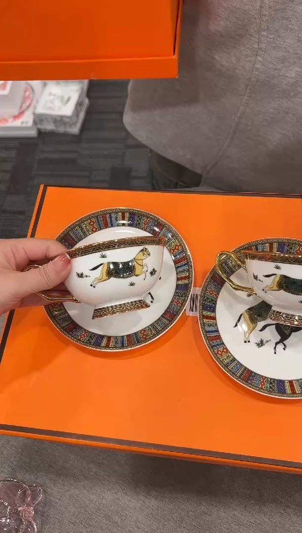 【闪购商品】杯Y10--------------