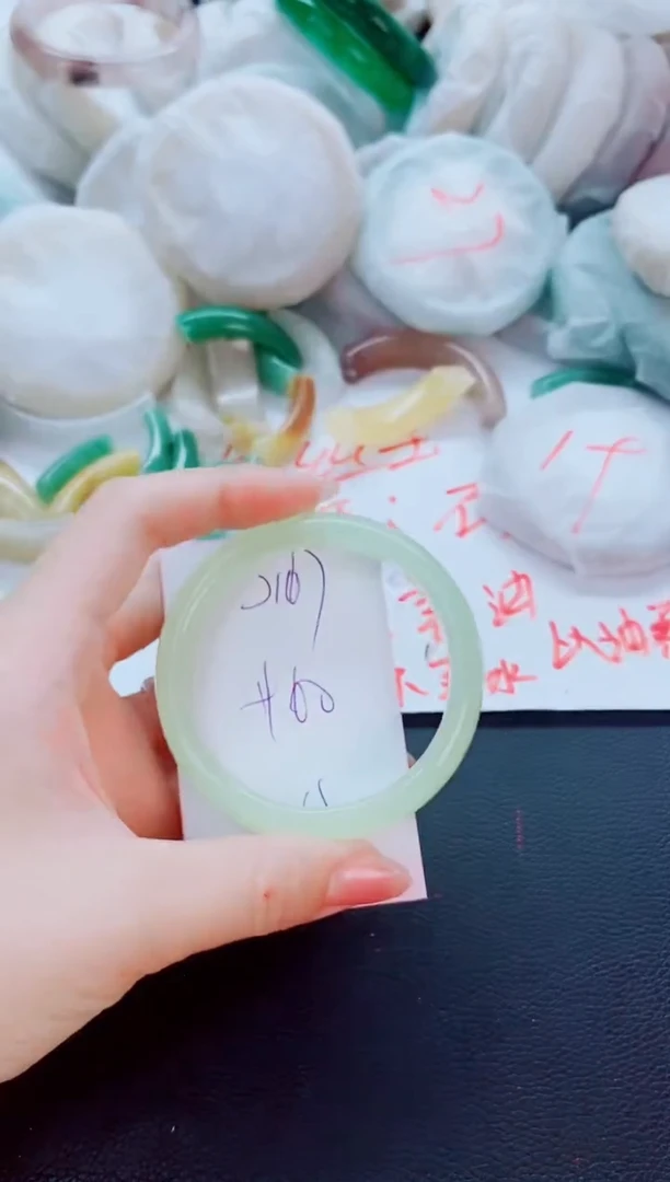 石英质玉手镯未镶嵌J167-59-60