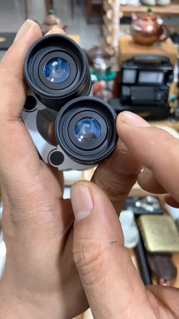 瓷片闪购商品  如图所示