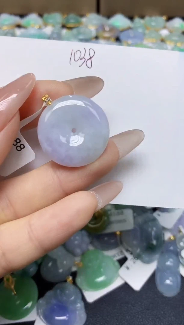 翡翠18K金镶嵌颈饰 天然翡翠A货