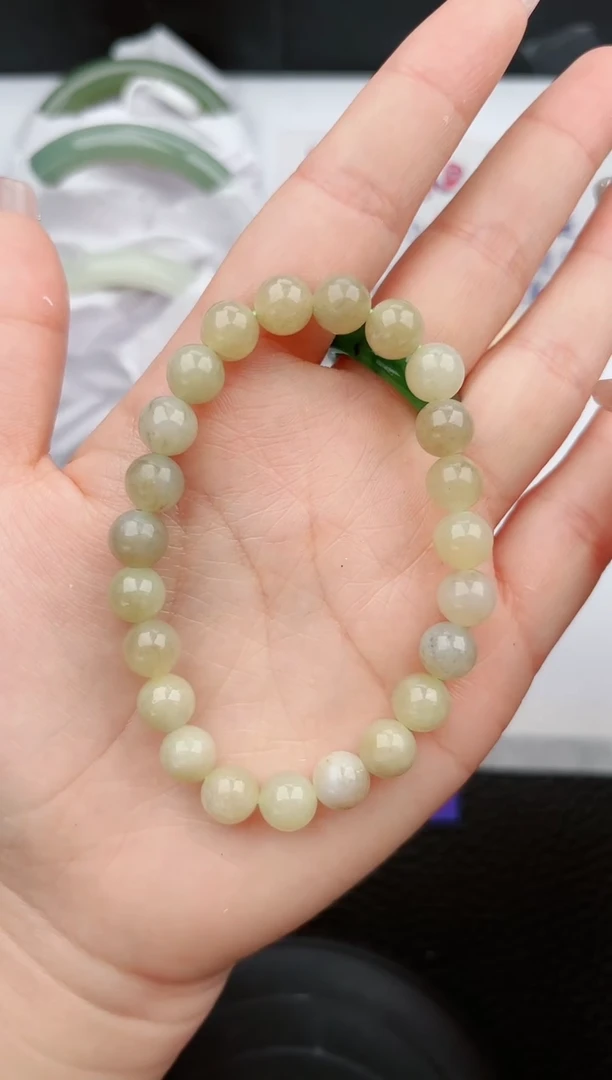【闪购商品】和田玉手串未镶嵌555微色差T