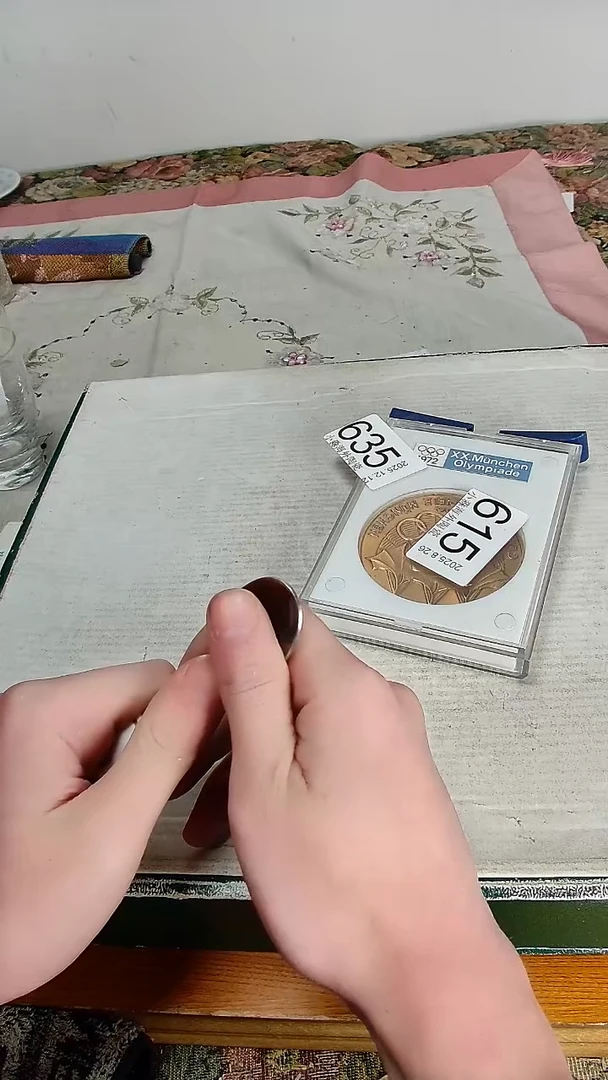 瓷片麻*儿小淼海外陶瓷工艺品