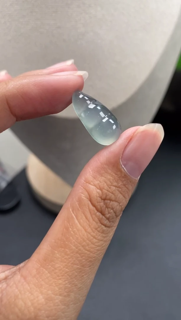 颈饰未镶嵌翡翠翡翠冰种福豆