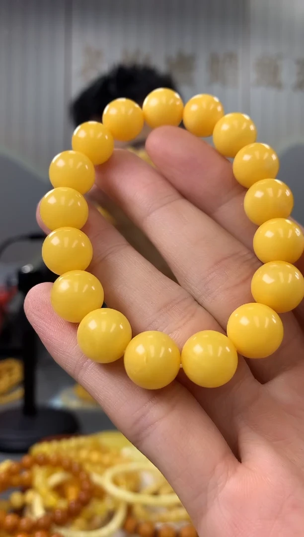 【闪购商品】琥珀裸石未镶嵌手串