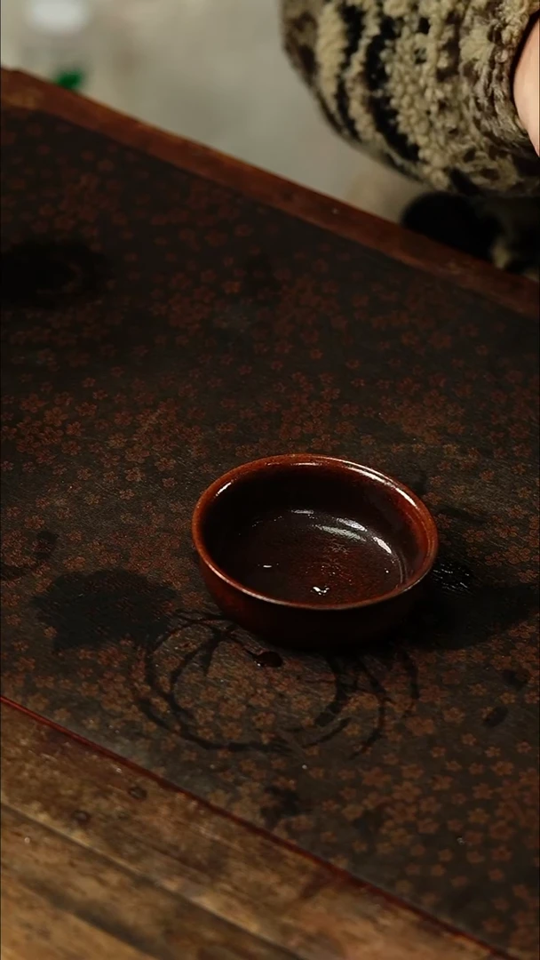 茶杯紫砂红色普洱杯