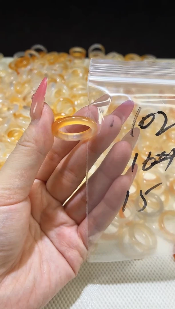 未镶嵌戒指玛瑙/玉髓102