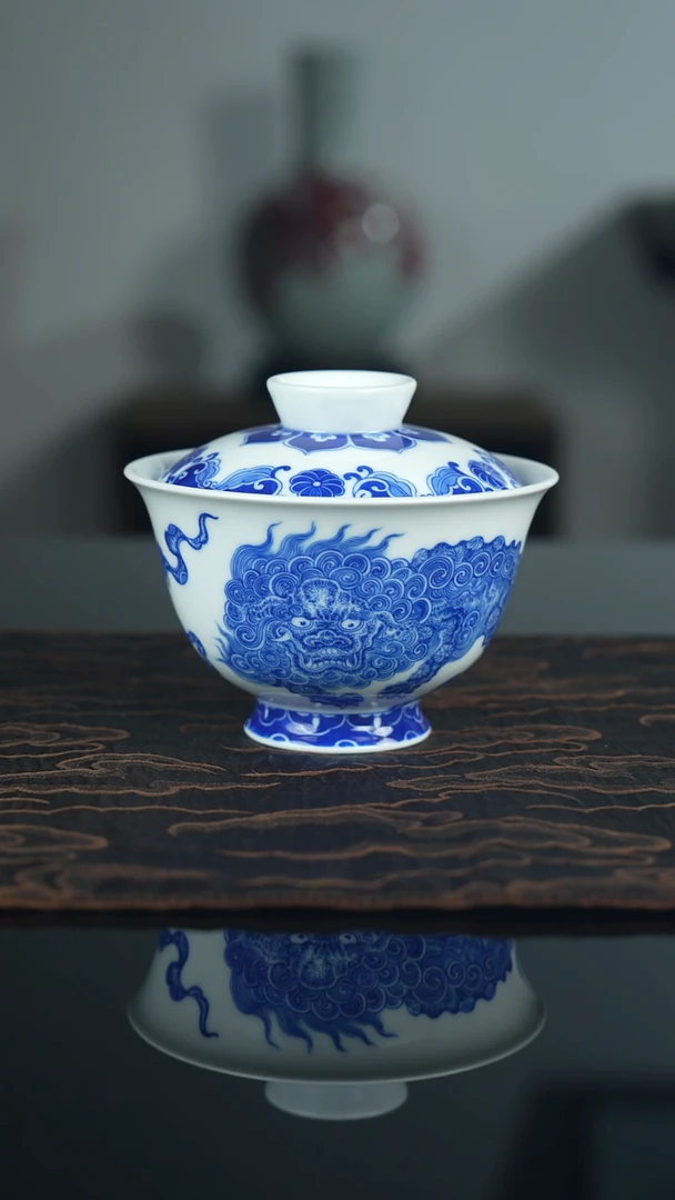 瓷片一*《狮子图》青花两才盖碗