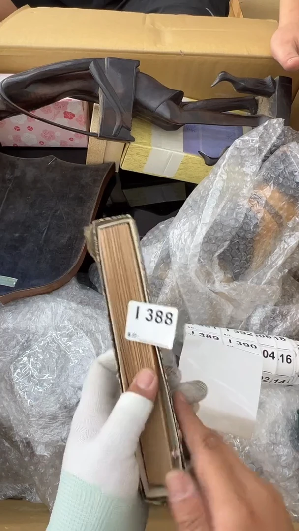 瓷片W**g中古商品谨慎参拍388