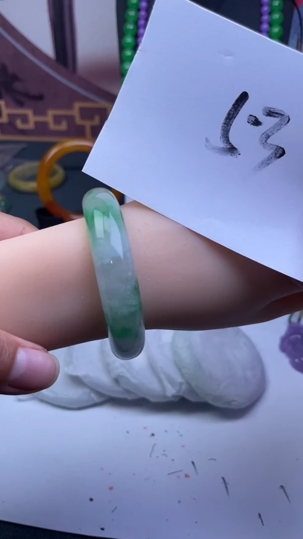 非金属仿水晶手镯