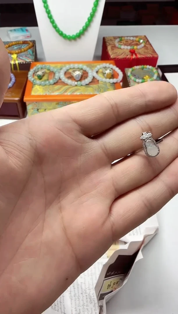 【闪购商品】翡翠颈饰银S925镶嵌0002