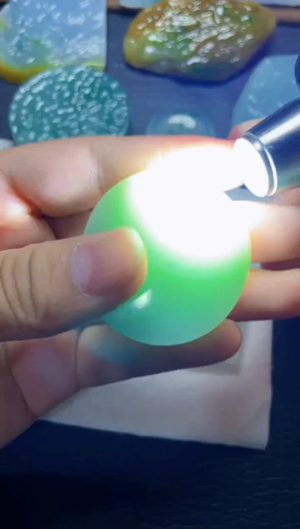 未镶嵌定制翡翠天然翡翠