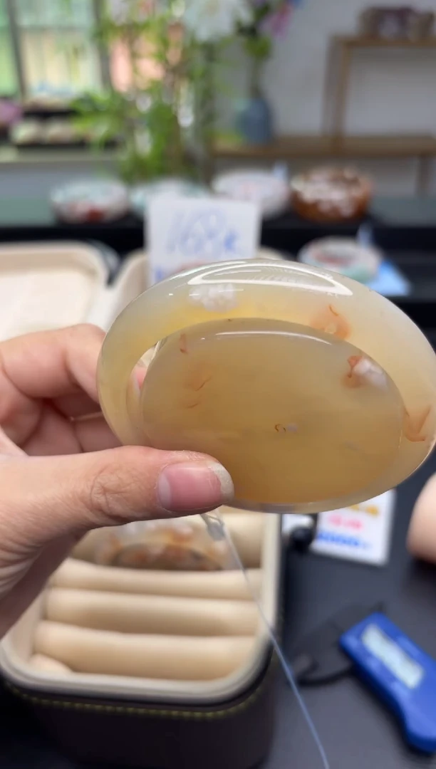 【闪购商品】石英质玉手镯未镶嵌C373(60圈赠送镯心)