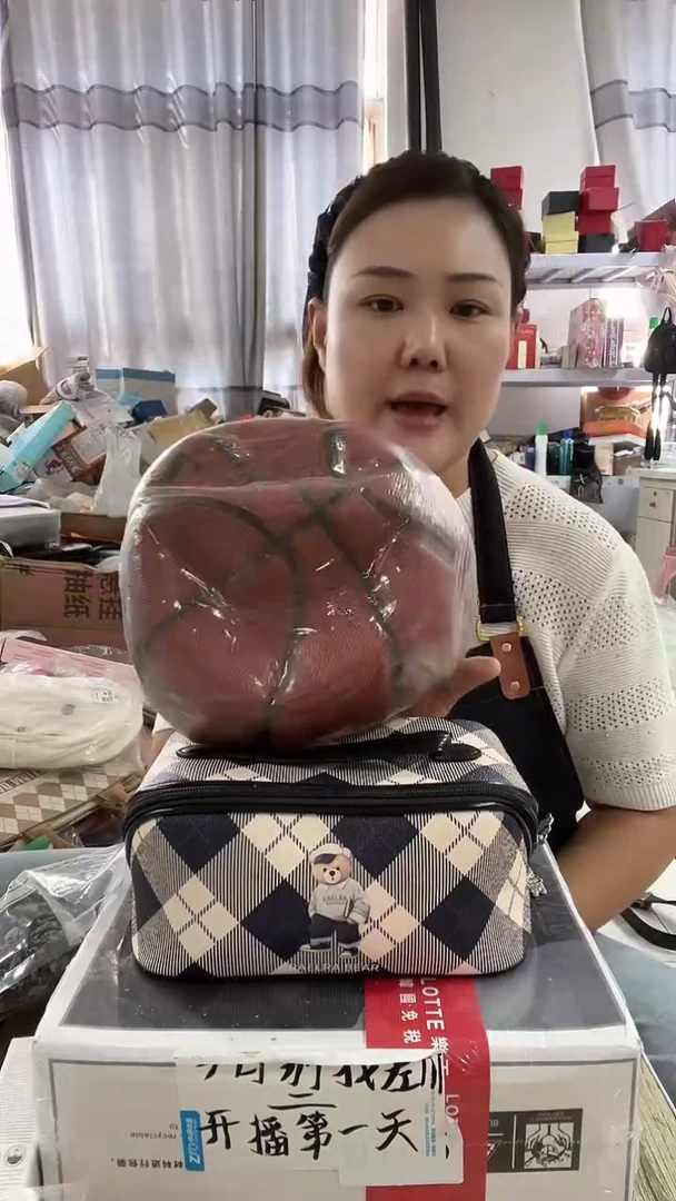 牦牛剖层皮革琪琪女包店超好看发图片款